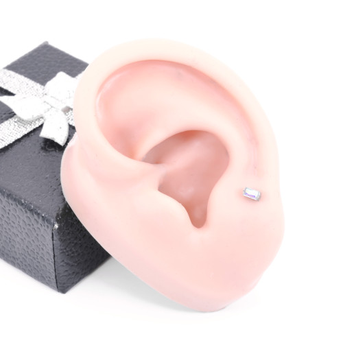 Интернал-лабрета 1,2 мм. Прямоугольный кристалл AB. Титан. ILBT5688