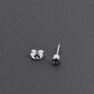 Одноразовый голубой пистолет для прокола ушей. Серьга-гвоздик цвет серебро с белым кристаллом OPP001